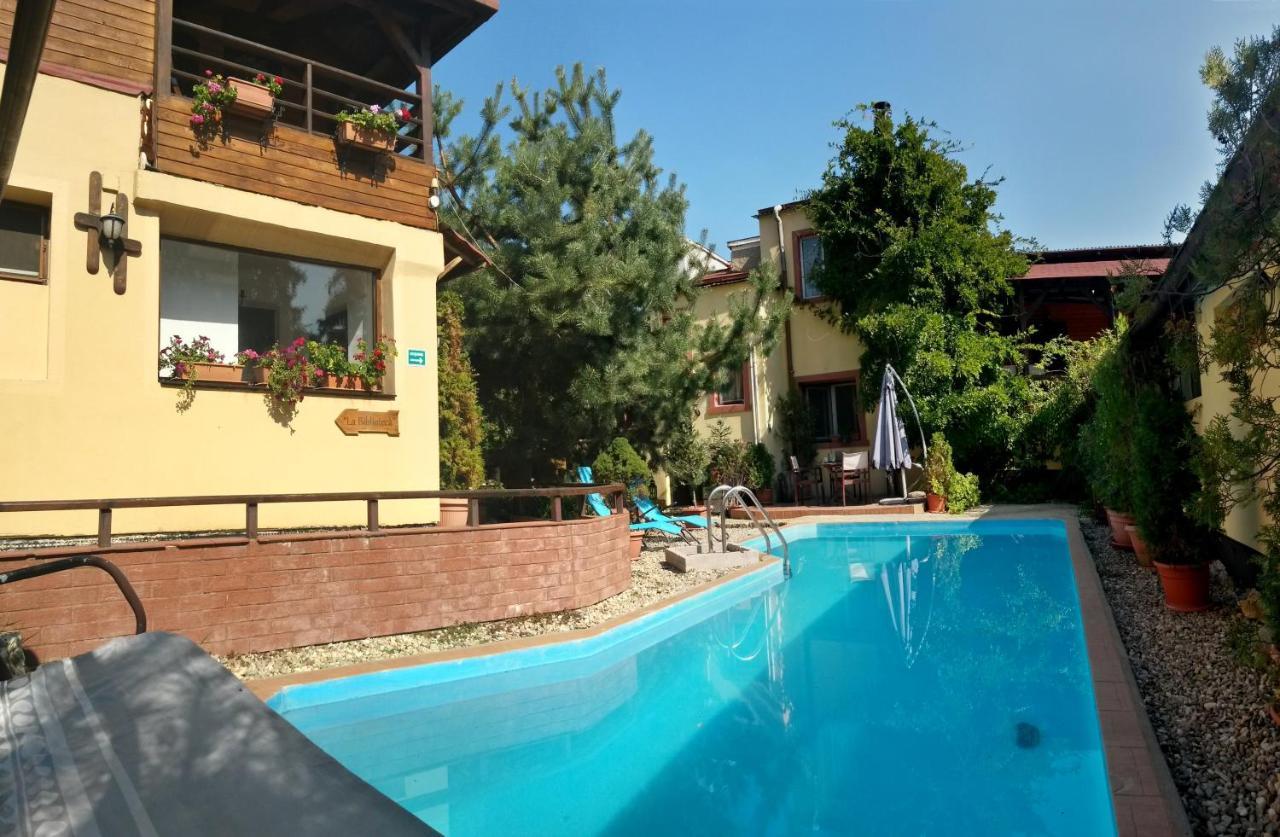 Casa Mica Guesthouse Bukarest Kültér fotó