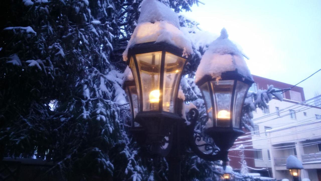 Casa Mica Guesthouse Bukarest Kültér fotó