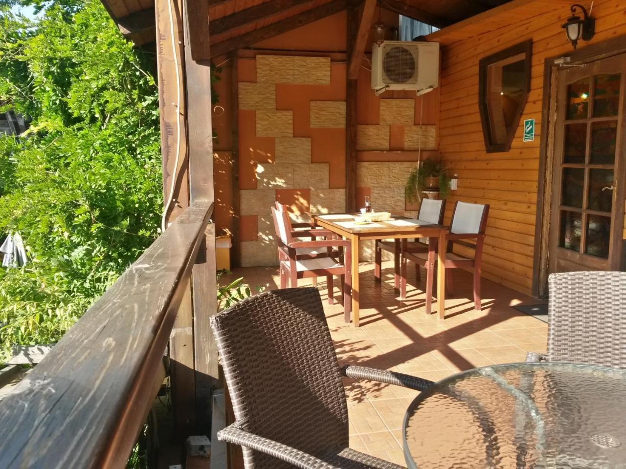 Casa Mica Guesthouse Bukarest Kültér fotó