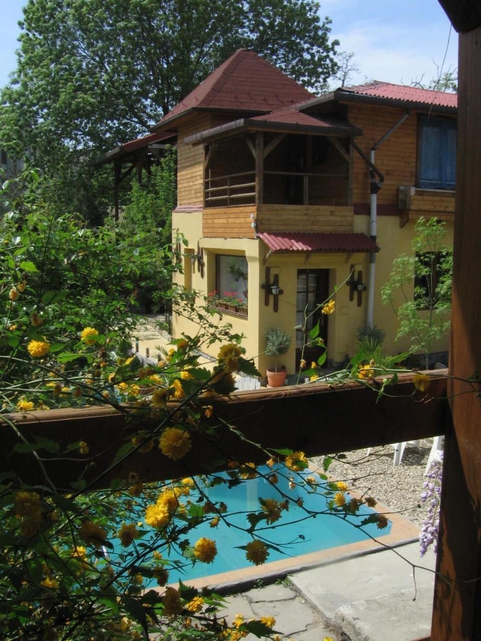 Casa Mica Guesthouse Bukarest Kültér fotó